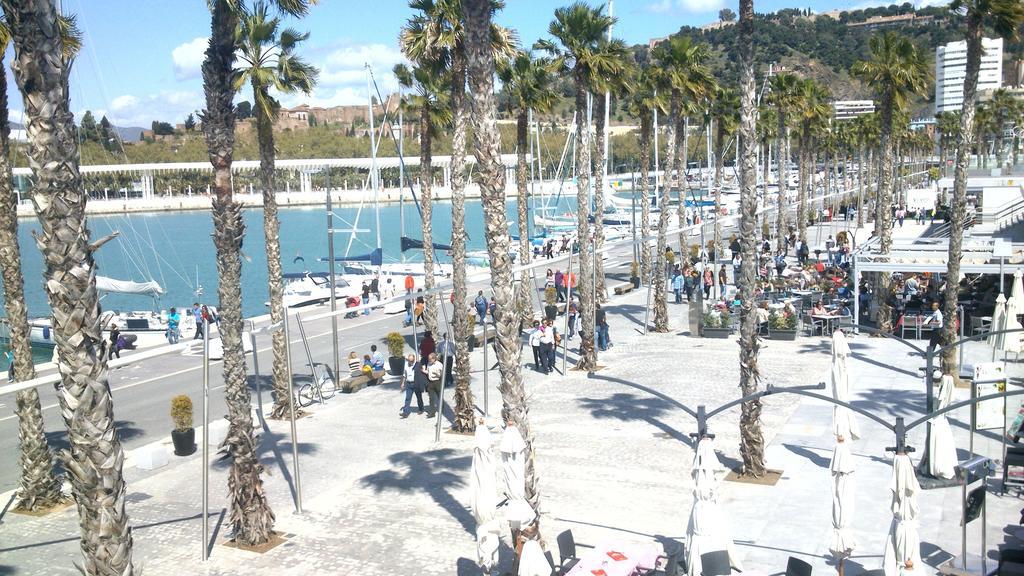 Frente a la playa Malagueta Arenal, 10 personas Málaga Exterior foto